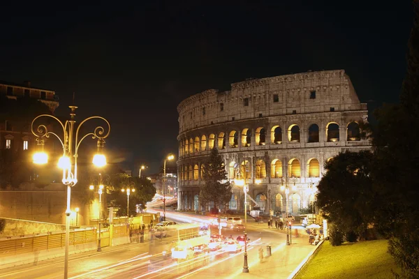 Coliseum at Night — Stock Photo, Image