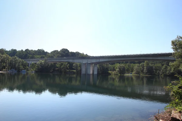 Ticino Nehri Köprüsü — Stok fotoğraf