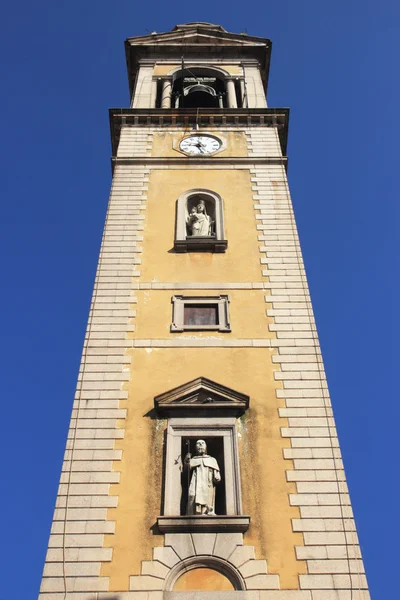 Castelletto sopra ticino zvonice — Stock fotografie