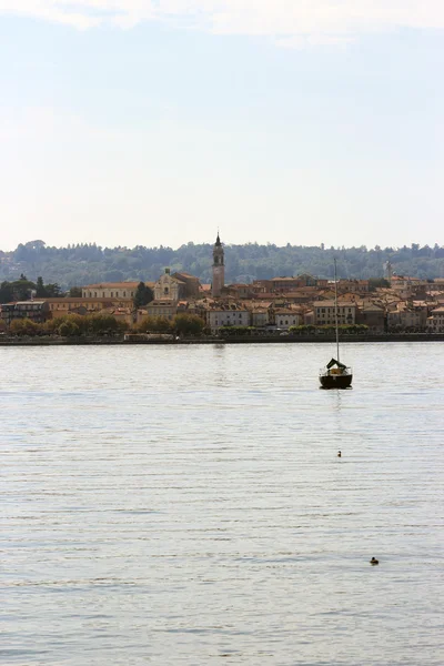 Arona Città italiana — Foto Stock