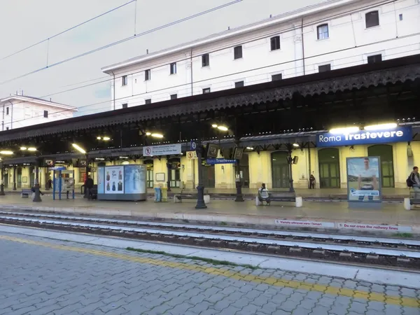 Dworzec kolejowy Trastevere w Rzymie — Zdjęcie stockowe