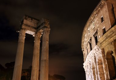 marcellus Tiyatrosu ve apollo sosiano Tapınağı