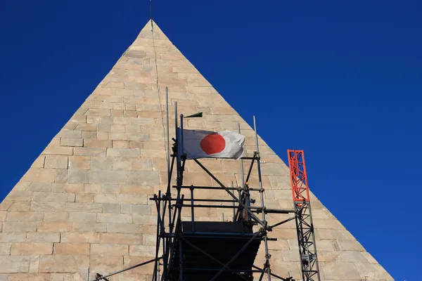 Japão funda ajudando a arqueologia italiana — Fotografia de Stock