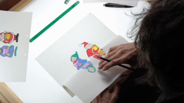 Artista dibujando una caricatura — Vídeo de stock