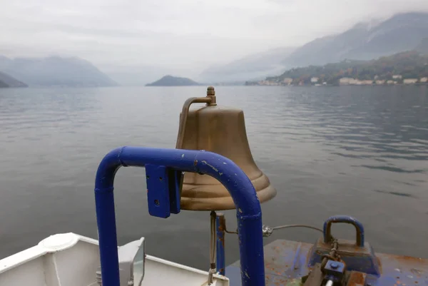 Traghetto Barca Dettaglio Campana Nautica Sul Lago Como — Foto Stock