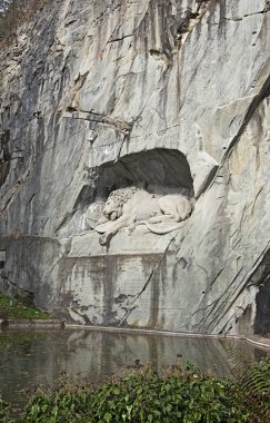 Lucerne, İsviçre 'deki Ölen Aslan ya da Lucerne Anıtı