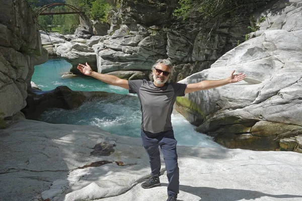 Mature Man Potholes Giants Formazza Valley Piedmont Italy — Fotografia de Stock