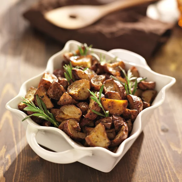 Rosemary herb potatoes — Stock Photo, Image