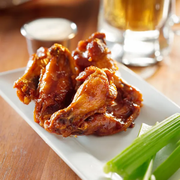 Bbq buffalo wings — Stock Photo, Image