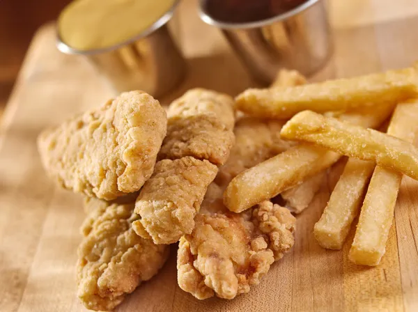 Fried chicken strips — Stock Photo, Image