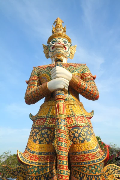 Estátua guardiã do épico indiano ramayana — Fotografia de Stock