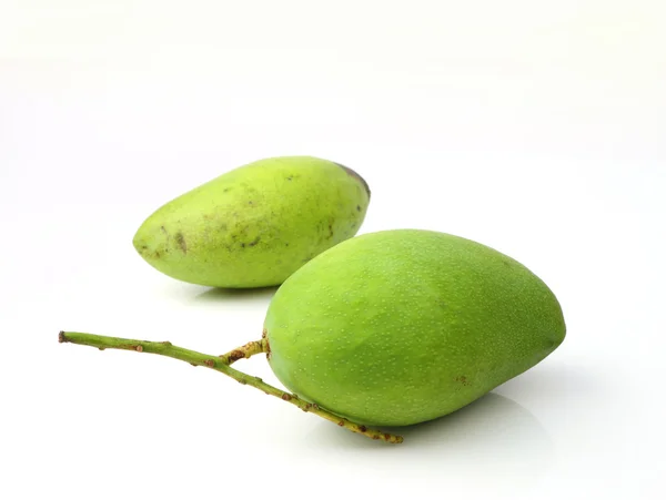 Grüne Mango — Stockfoto