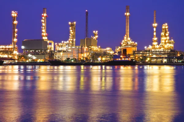 Petrochemical industry — Stock Photo, Image