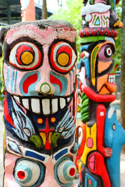 Colorful totem — Stock Photo, Image