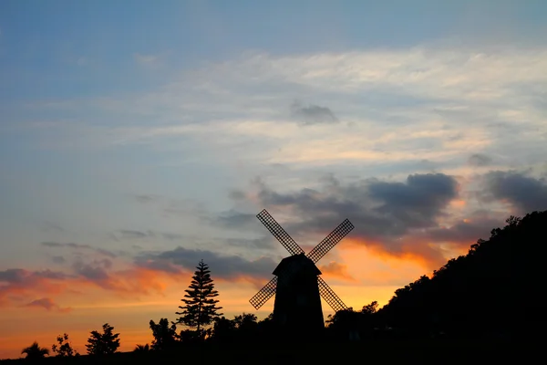 Windmill at sunset — Stock Photo, Image