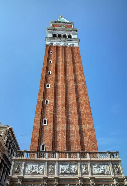 Venedik 'teki St. Mark' s Campanile, İtalya — Stok fotoğraf