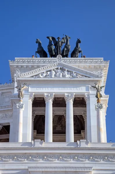 Деталь monumento nazionale Віктора Еммануїла ii. Рома (Рим), Італія — стокове фото