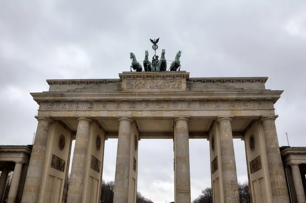 Бранденбурзьких воріт на Pariser Platz. Берлін, Німеччина — стокове фото