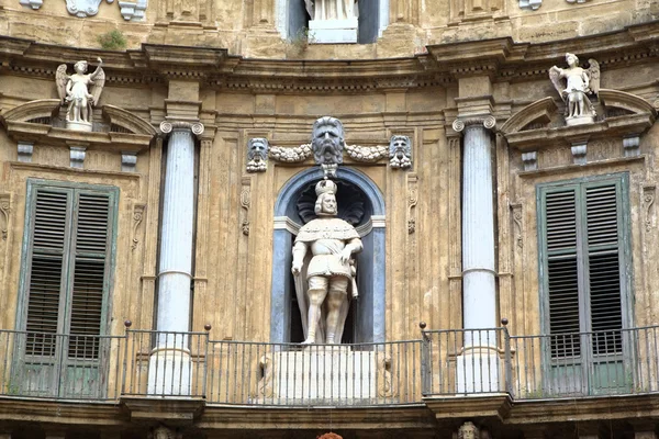 Quattro Canti, Baroque Houses in Palermo. Sicily, Italy — Stock Photo, Image