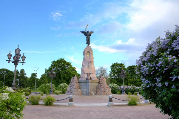 Das russalka (Meerjungfrau) Denkmal. tallinn, estland — Stockfoto