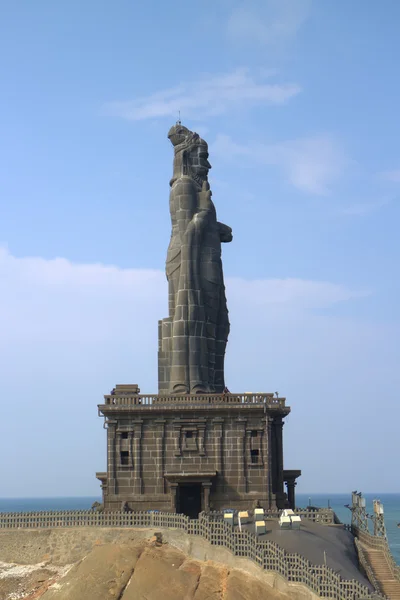 Статуя Тирувалувара. Kanyakumari, Tamilnadu, India . — стоковое фото