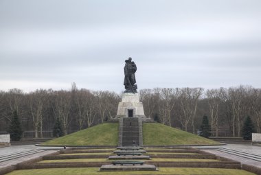 treptower park, Sovyet savaş anıtı. Berlin, Almanya