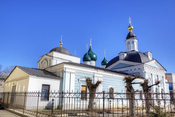 Kyrkan av uppstigandet av Kristus och presentation kyrka. Yaroslavl, Ryssland — Stockfoto