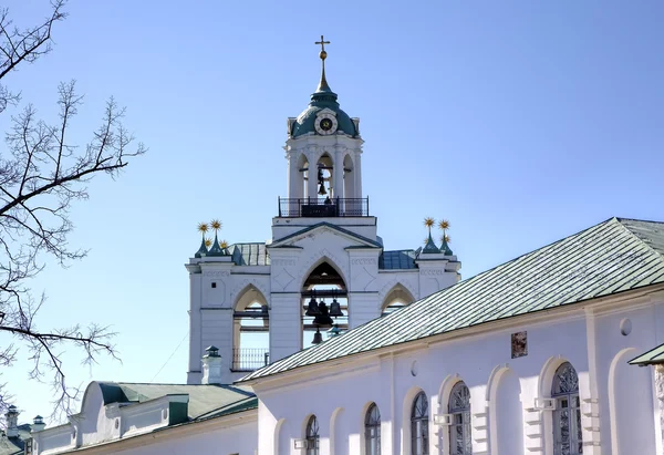 Mosteiro da Transfiguração Sagrada. Yaroslavl, Rússia — Fotografia de Stock