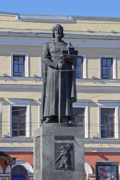 Pomník zakladatele Jaroslavl - Jaroslav moudrý — Stock fotografie