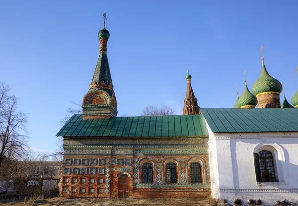 Tikhvin ikonen för Guds moder-kyrkan. Yaroslavl, Ryssland — Stockfoto