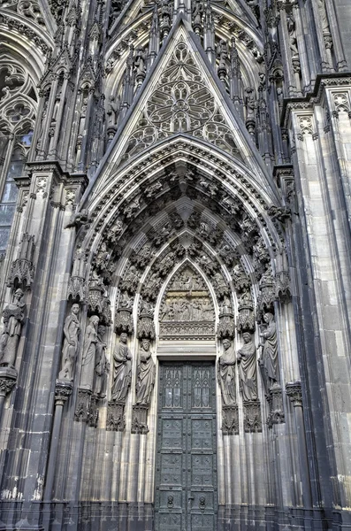 Éléments de décoration. cathédrale de Cologne, Allemagne Photos De Stock Libres De Droits