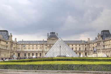 louvre Müzesi. Paris, Fransa