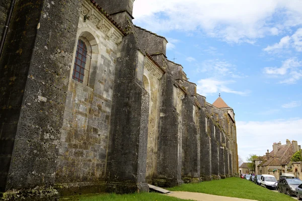 Basilique de Sainte-Marie-Madeleine dans l'abbaye de Vezelay. Bourgogne, France — Photo