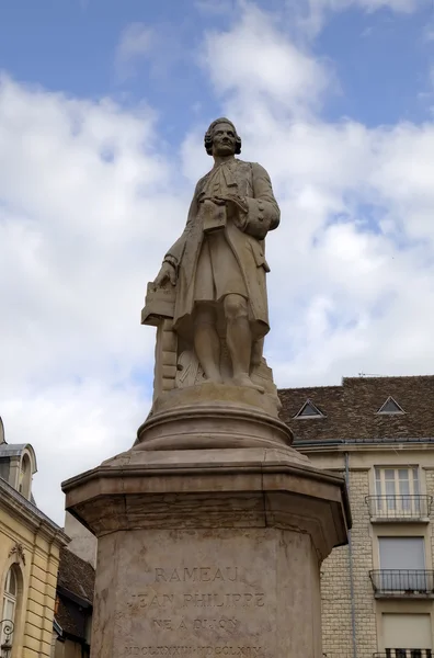 Estátua de Jean-Philippe Rameau. Dijon, França — Fotografia de Stock