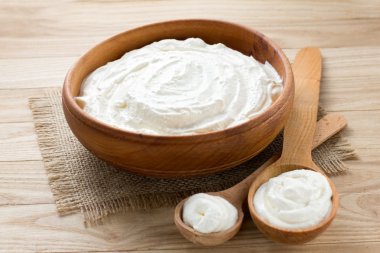 Ekşi Krema