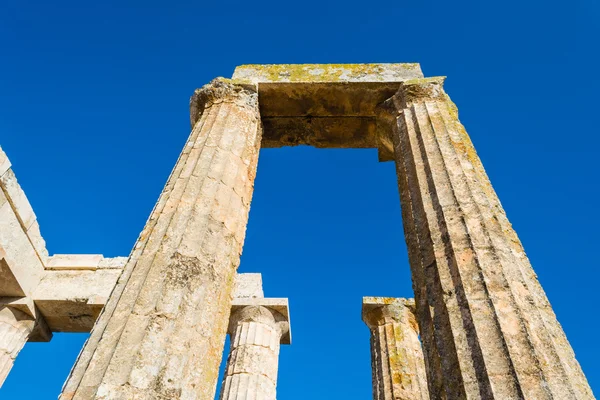 Säulen des antiken Zeus-Tempels — Stockfoto