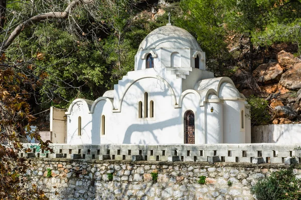 Grieks-orthodoxe kerk in poros eiland — Stockfoto