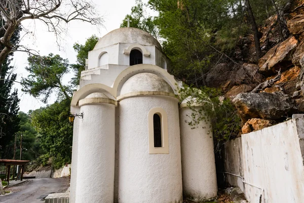 Grieks-orthodoxe kerk in poros eiland — Stockfoto