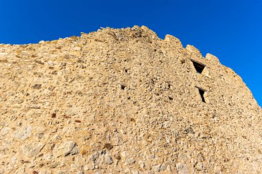 Yunanistan 'ın Kythira adasındaki Venedik Kalesi manzarası.