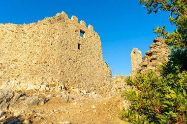 Yunanistan 'ın Kythira adasındaki Venedik Kalesi manzarası.