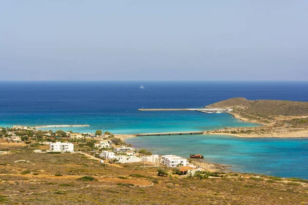 Diakofti limanı Yunanistan 'ın Kythira adasında. Yunanistan.