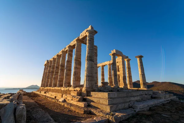 希腊索尼奥角波塞冬古寺的废墟 波塞冬是希腊的海神 日落时被神殿的废墟射中 希腊Sounion Attica的旅游地标 — 图库照片