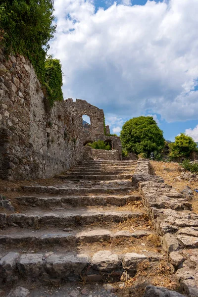 Stone Ruins Buildings Abandoned Mystras Town Peloponnese Greece — Fotografia de Stock