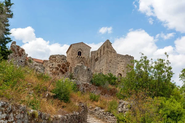 Taş Yunanistan Moreloponnese Kentindeki Terk Edilmiş Mystras Kasabasındaki Binaları Harabeye — Stok fotoğraf