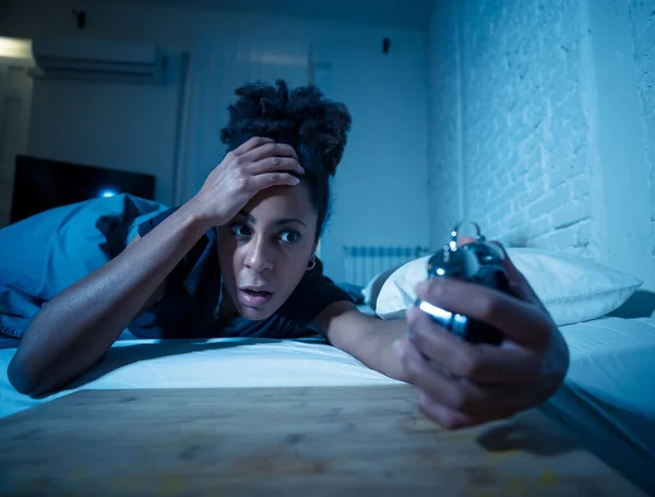 Young Beautiful Afro American Woman Home Lying Bed Late Night — Stock Photo, Image