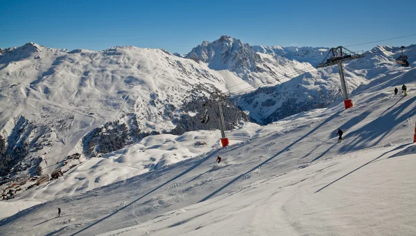 Franse Alpen bergwegen — Stockfoto