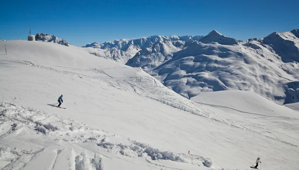 Franse Alpen bergwegen — Stockfoto