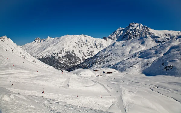 Franse Alpen bergwegen — Stockfoto