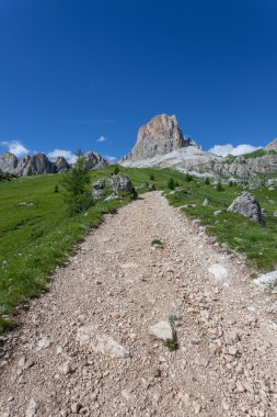 Yaz aylarında Dolomites dağ