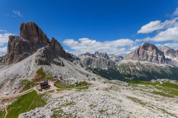 여름 산 풍경-dolomites, 이탈리아 — 스톡 사진